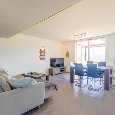 Les Aloes - Appt Climatise Vue Et Montagne アパート