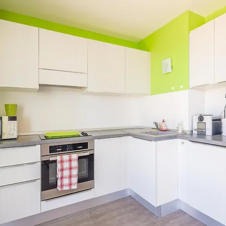 Apartment Les Aloes - Appt Climatise Vue Et Montagne Calvi (Corsica)